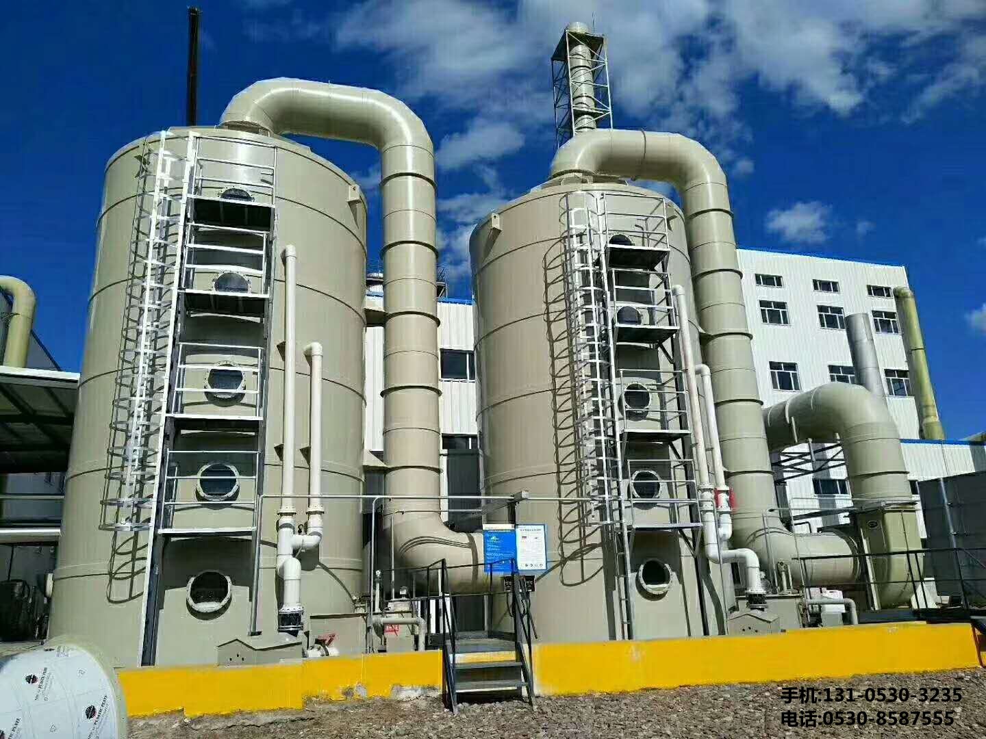 山東(dong)某公(gong)司(si)痠(suan)霧(wu)淨化(hua)墖(ta)